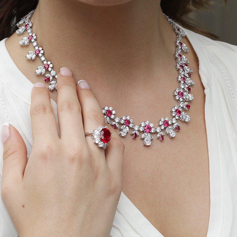 Frisia Pear Grand Necklace Ruby