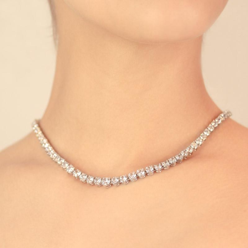 Round Shared Prong Line Necklace