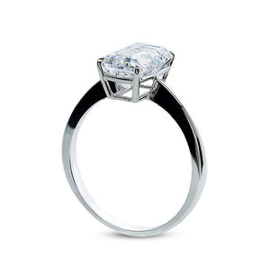 Bailey Emerald Single Prong Ring