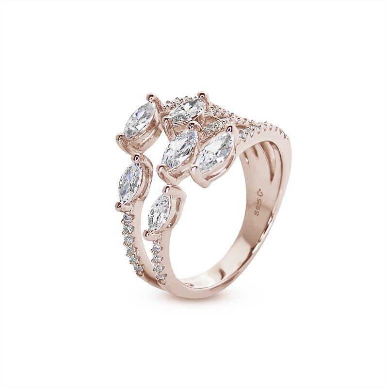 Medusa Rose Ring
