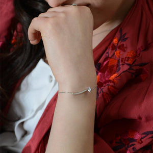 Sterling Silver Adjustable bracelet - Pear microset design