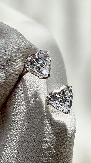 Camden Heart Studs White Gold