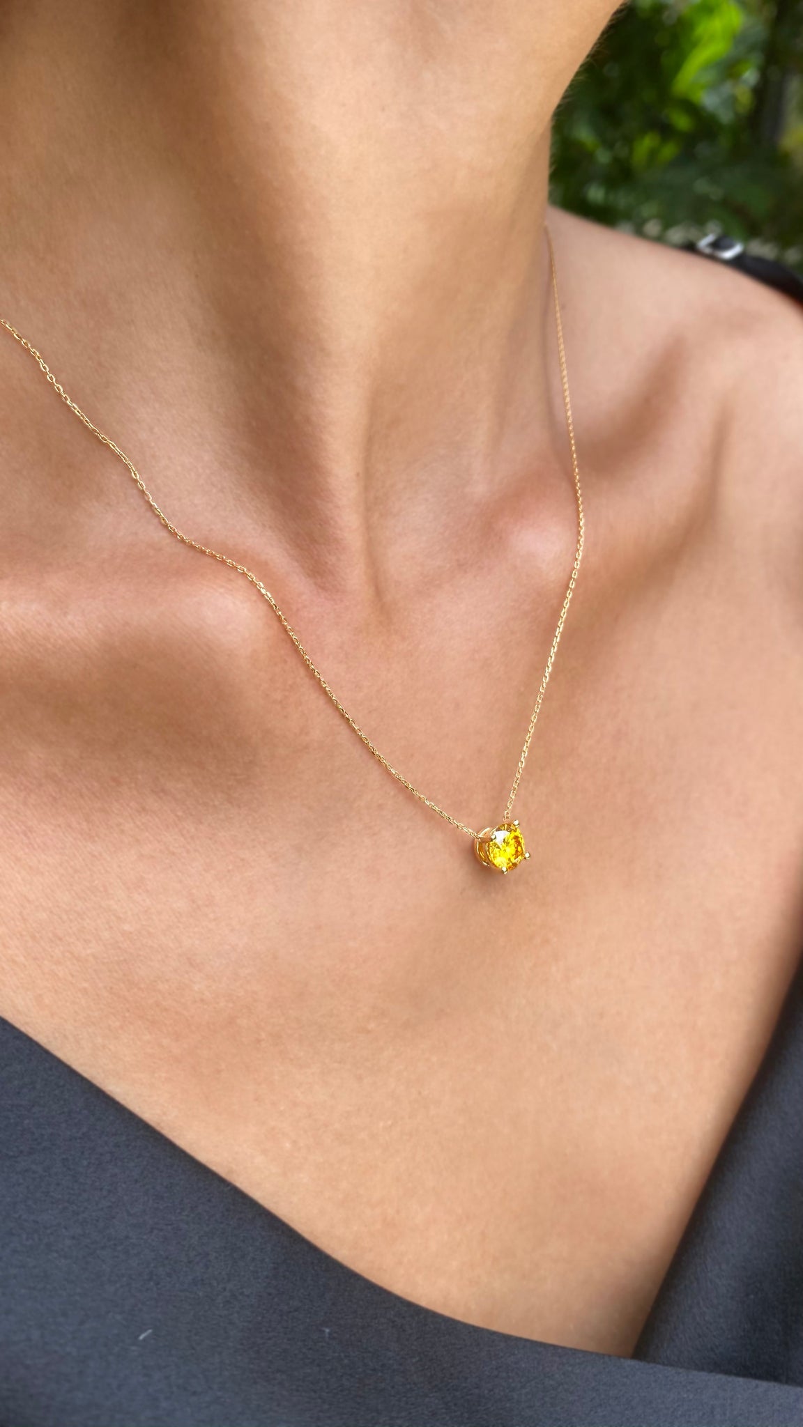 Loretta Necklace 0.98ct Fancy Yellow 18K Yellow Gold